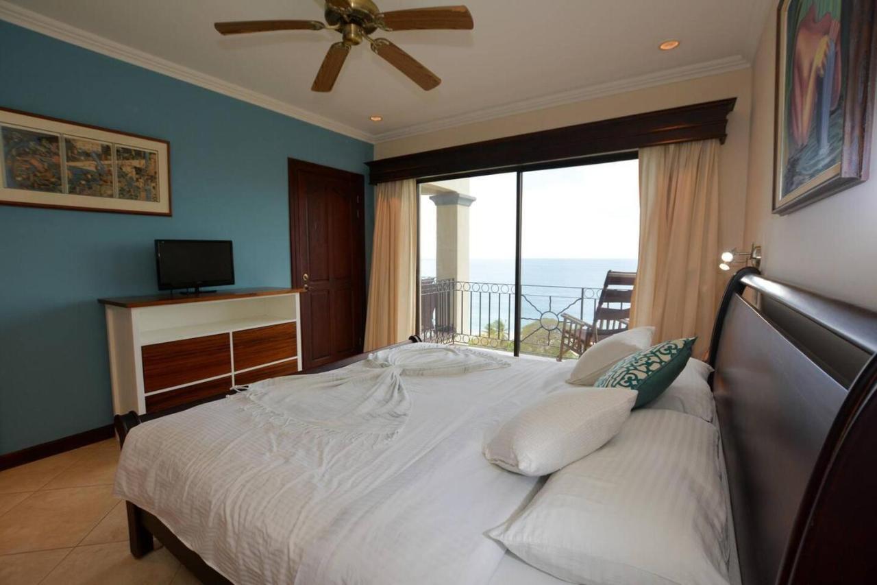 Villa Exquisitely Decorated 5Th-Floor Aerie With Views Of Two Bays In Flamingo Playa Flamingo Esterno foto