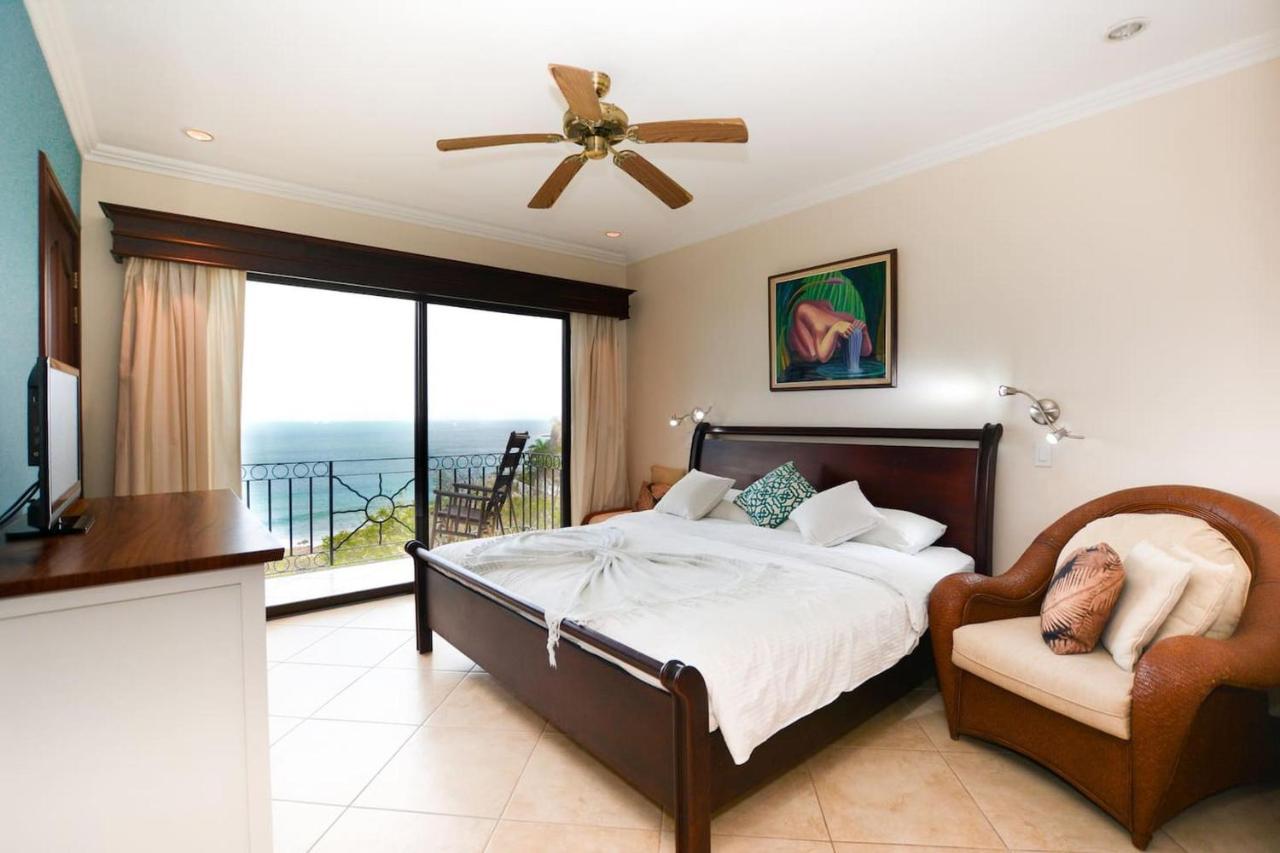 Villa Exquisitely Decorated 5Th-Floor Aerie With Views Of Two Bays In Flamingo Playa Flamingo Esterno foto