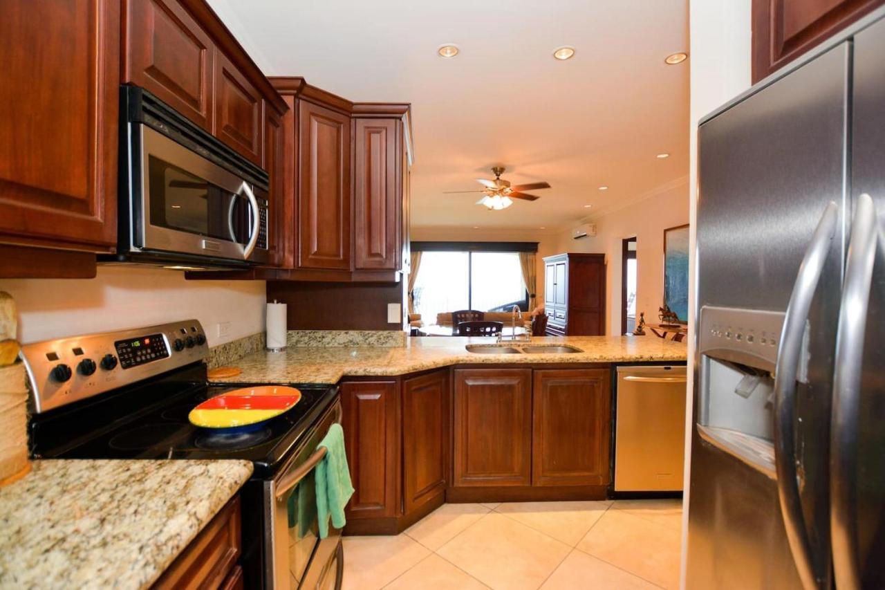 Villa Exquisitely Decorated 5Th-Floor Aerie With Views Of Two Bays In Flamingo Playa Flamingo Esterno foto