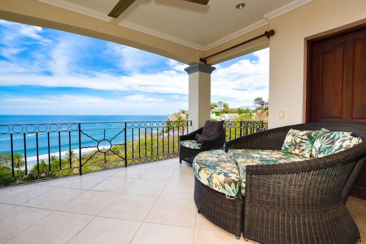 Villa Exquisitely Decorated 5Th-Floor Aerie With Views Of Two Bays In Flamingo Playa Flamingo Esterno foto